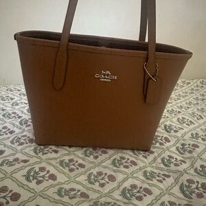 Coach small city tote